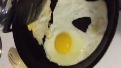 Sexy Oily Eggs Get FRIED